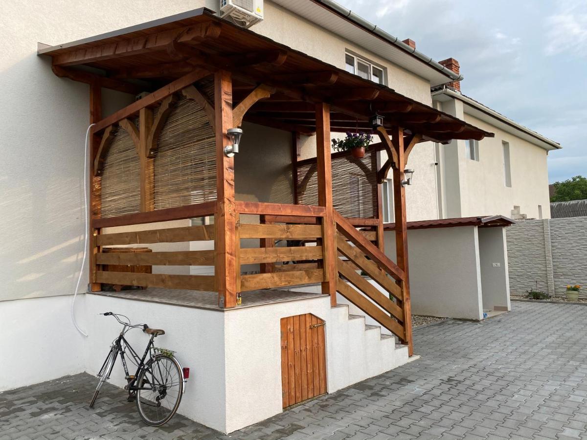 Absolut Residence Haţeg المظهر الخارجي الصورة