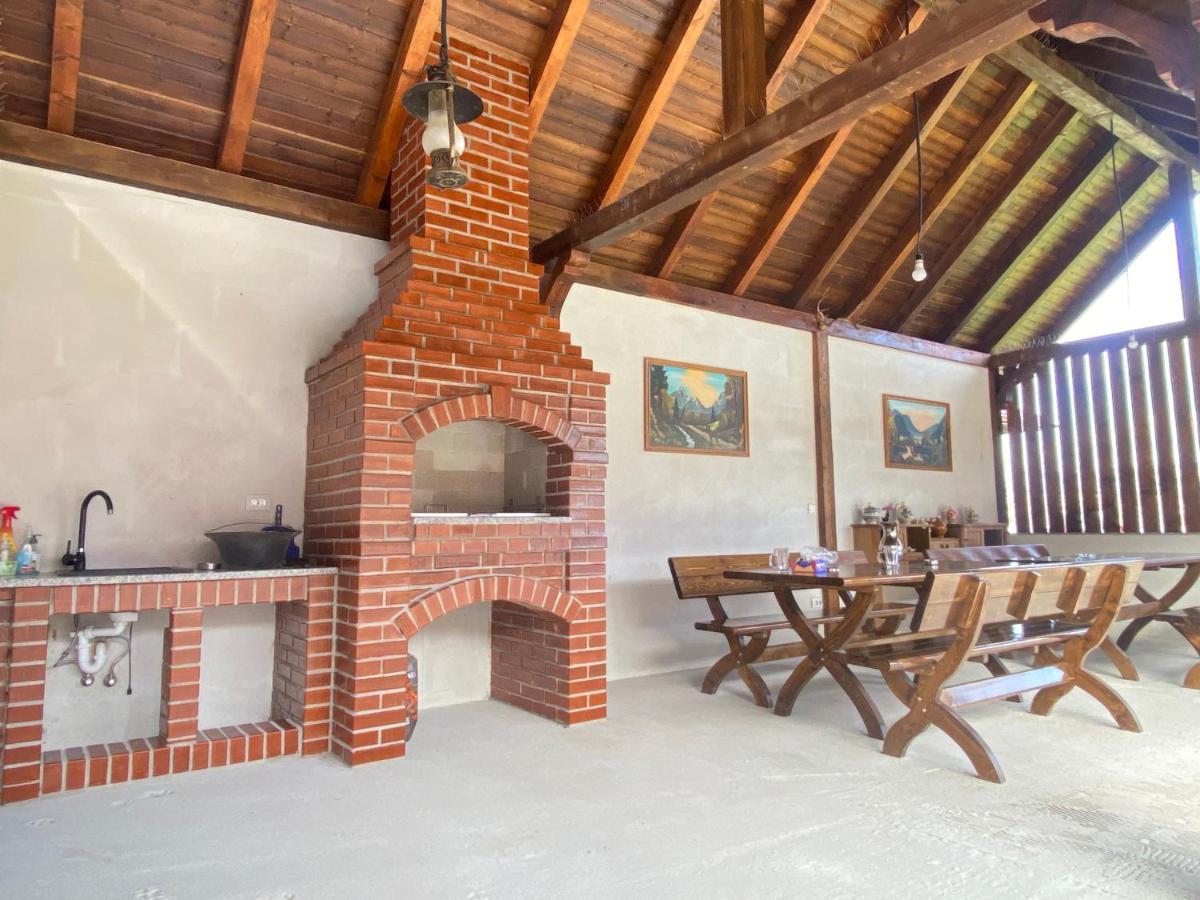 Absolut Residence Haţeg المظهر الخارجي الصورة