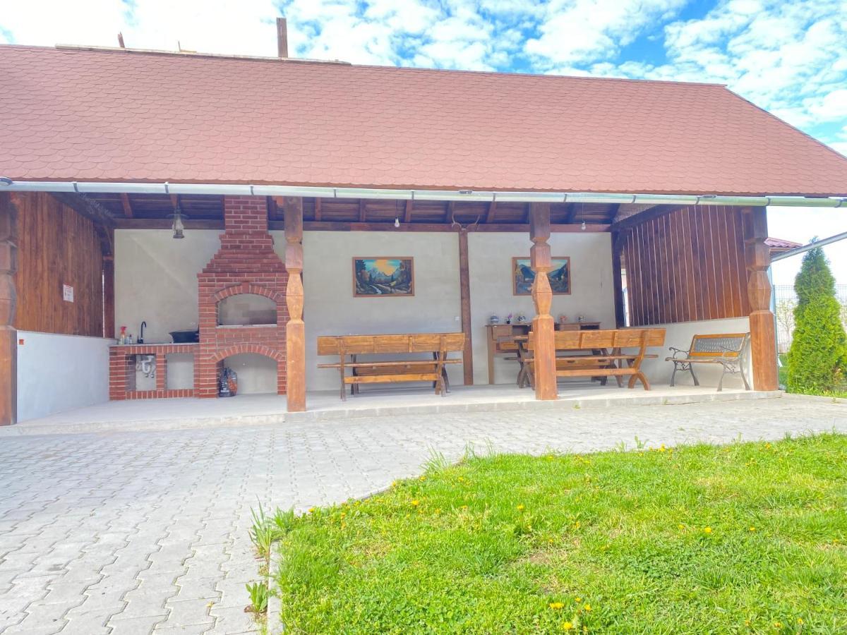 Absolut Residence Haţeg المظهر الخارجي الصورة