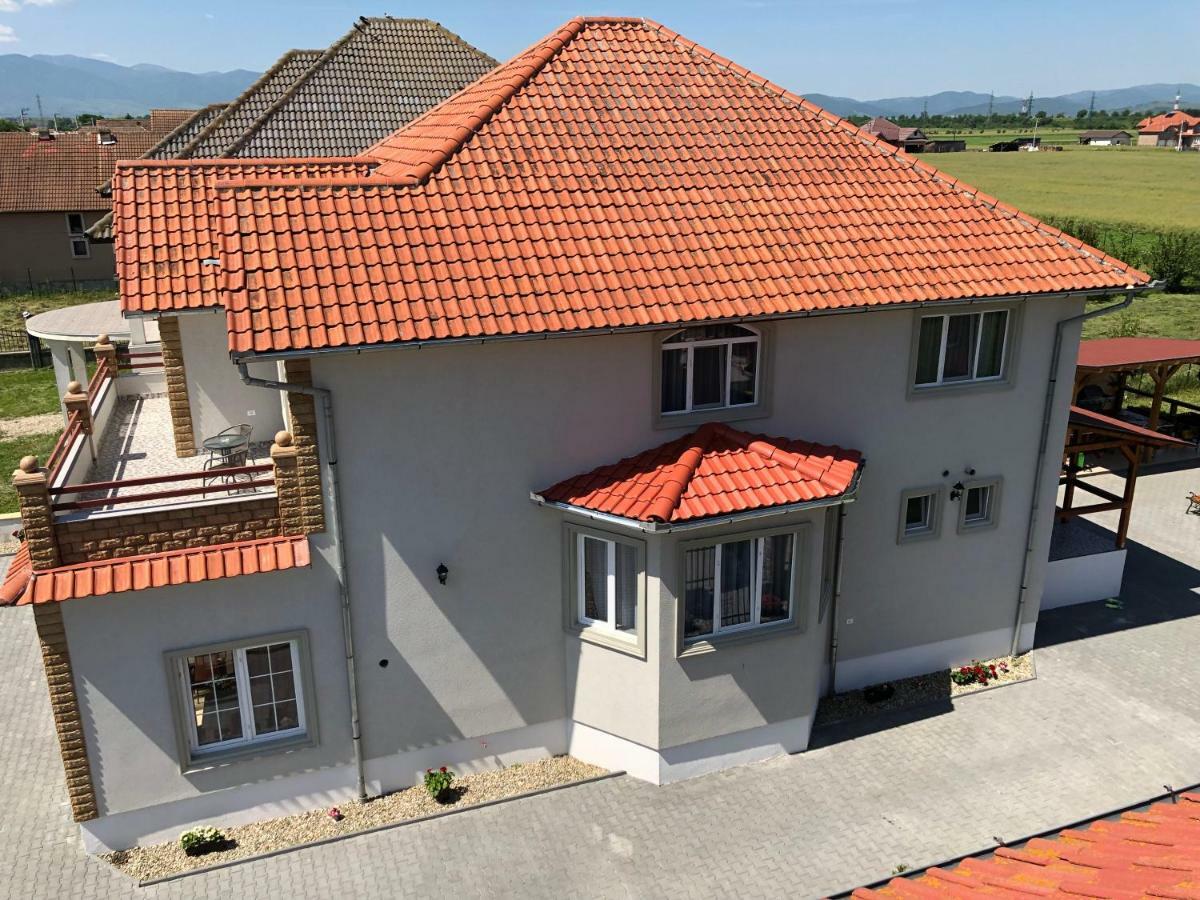 Absolut Residence Haţeg المظهر الخارجي الصورة